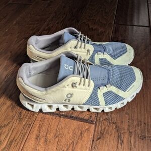 On Running Blue and Cream Sneakers with Cushioned Sole